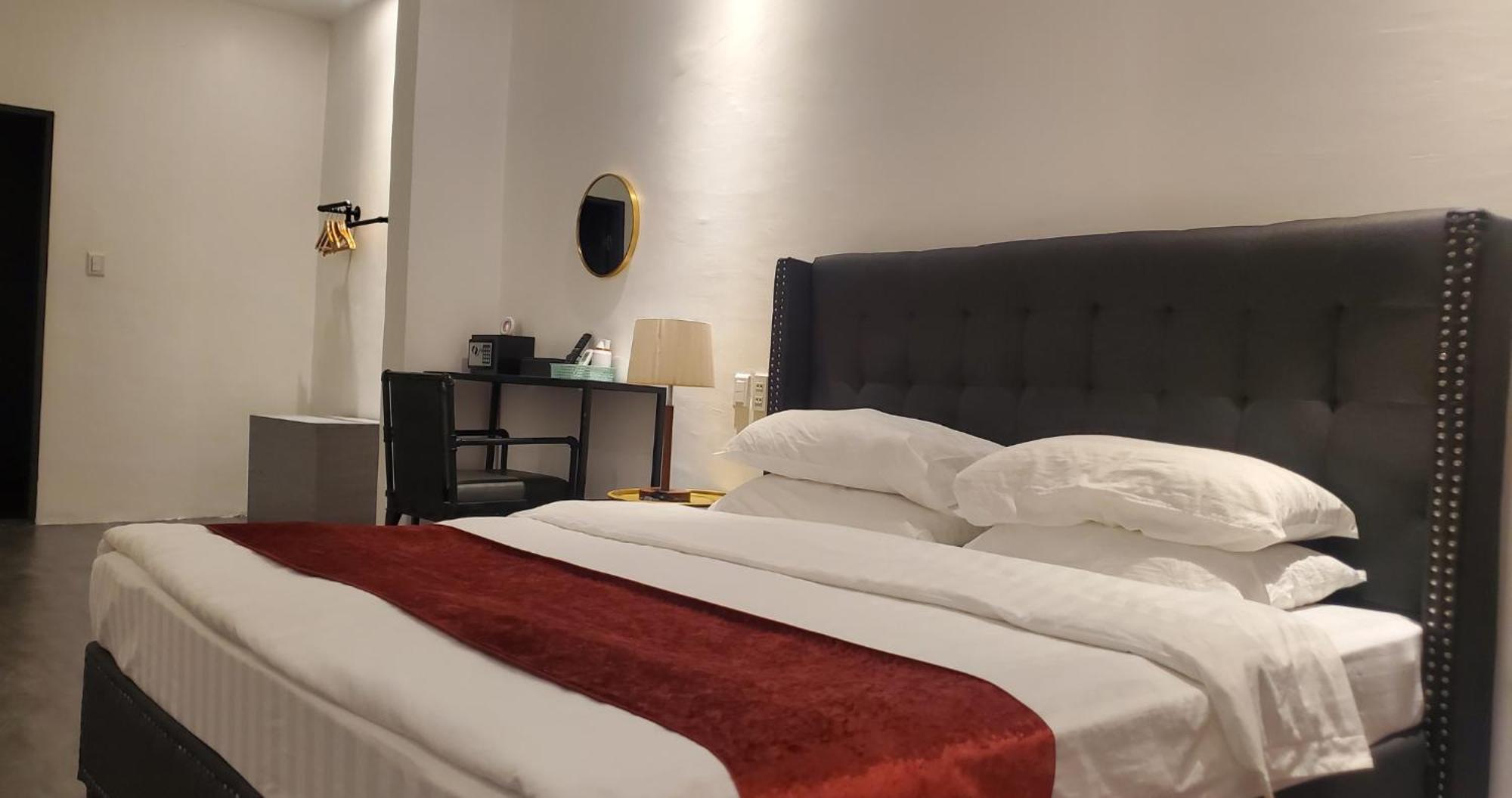 Aston Stay And Villas Mabalacat Luaran gambar